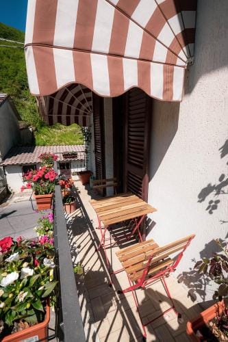 Casa Vacanze Dante Hotel in Province of Massa and Carrara