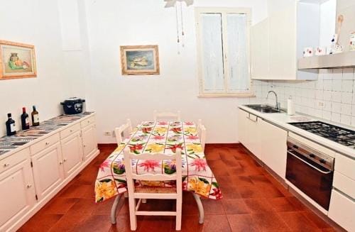 Borgo 98 Guest House Tripla con bagno privato Hotel in Livorno