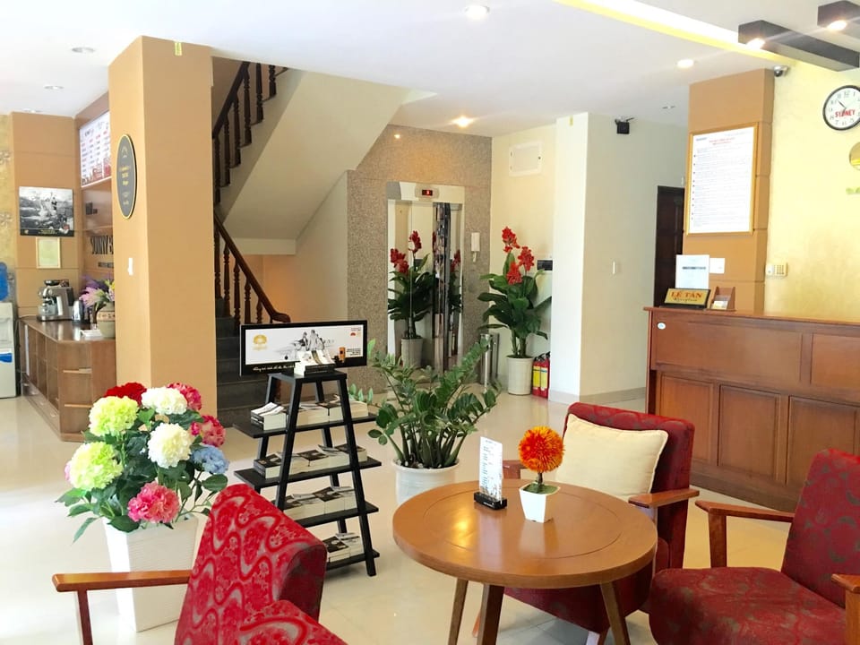 Sunny Beach Hotel & Apartment Apartment hotel in Da Nang