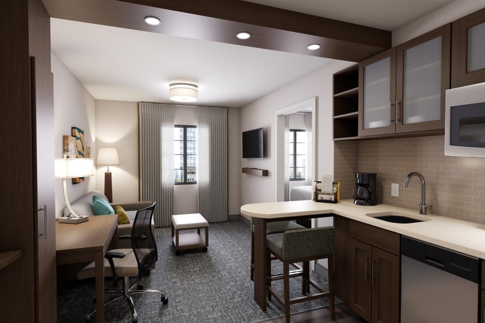 Staybridge Suite Southgate Detroit Area By IHG Hotel in Southgate