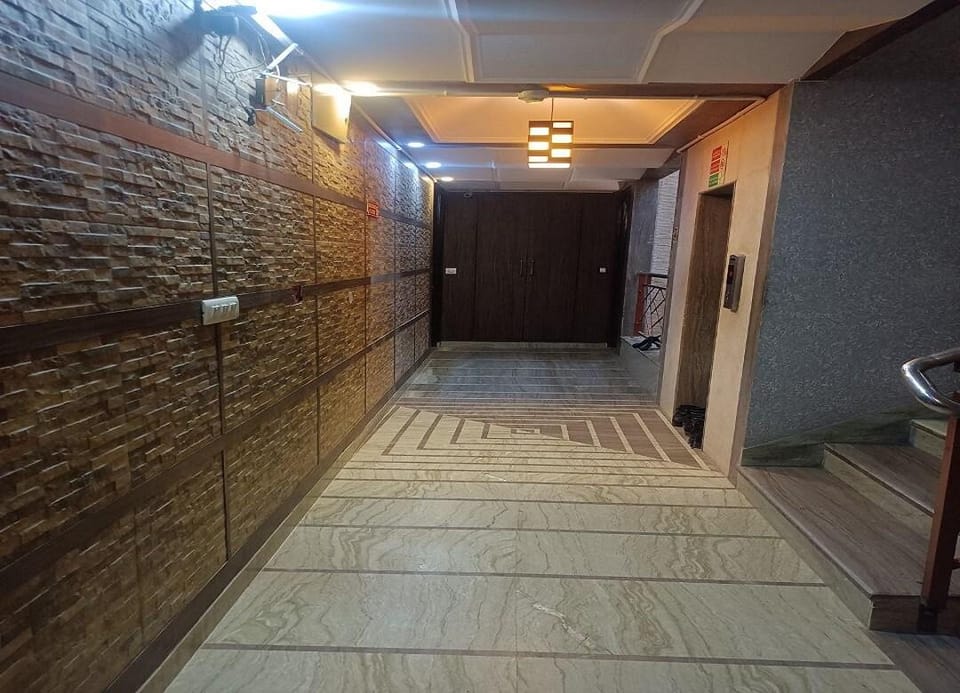 Hotel Sunstar Heights Hotel in New Delhi