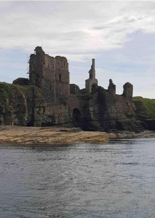 Harbour bridge, Camps bar Hotel in Wick