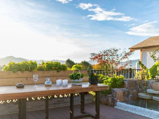 Jingfengtang Guest House Hotel in China