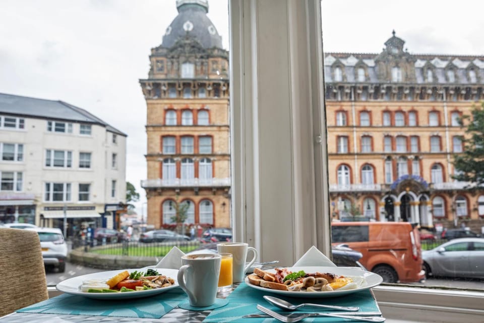 Serenity Guest House Hotel in Scarborough