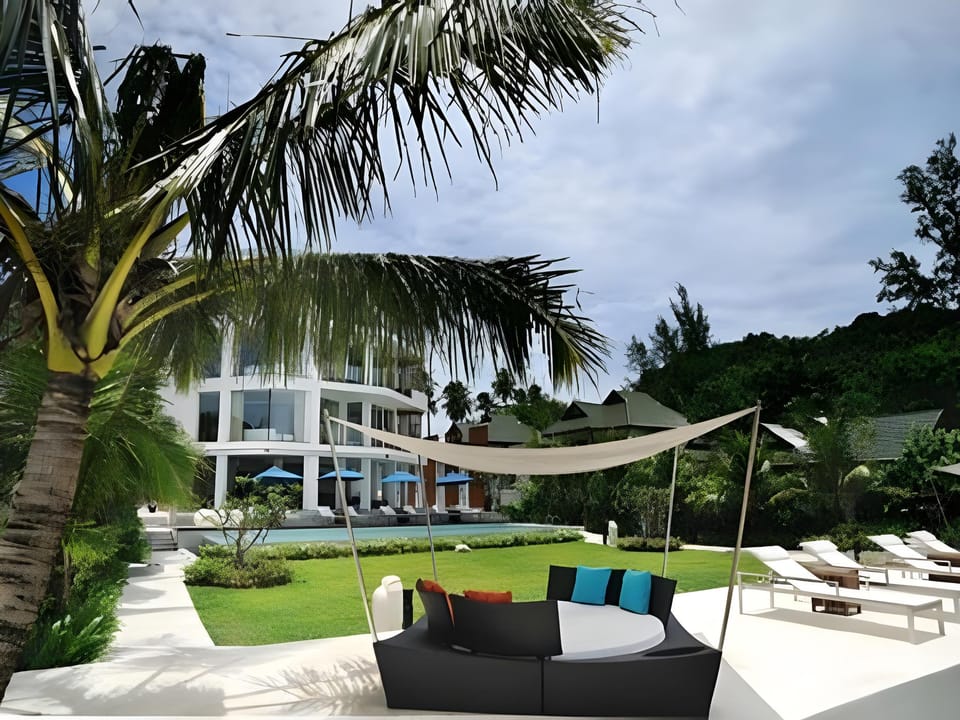 Beachfront Phuket Hotel Hotel in Choeng Thale