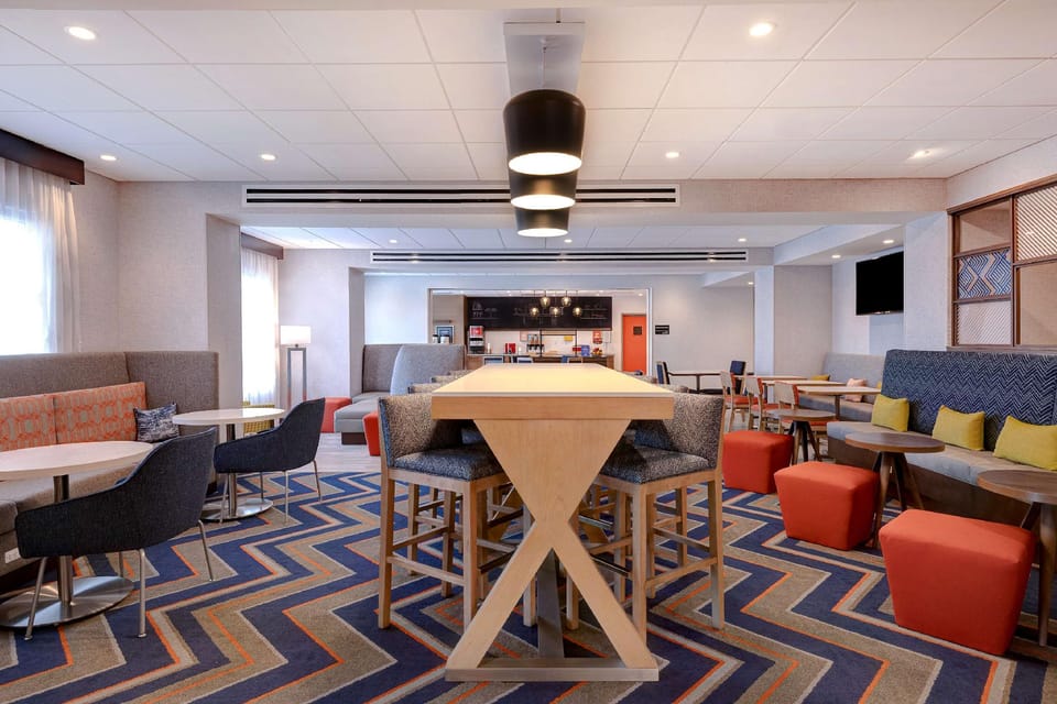 Hampton Inn by Hilton Crown Point Hotel in Indiana