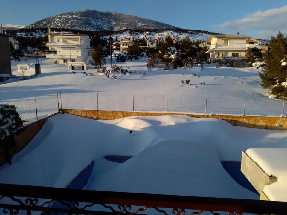 Xenonas ΚITHΑIRON Hotel in Euboea