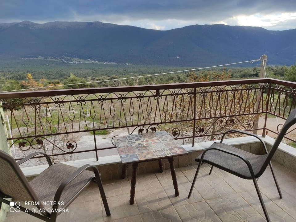 Xenonas ΚITHΑIRON Hotel in Euboea