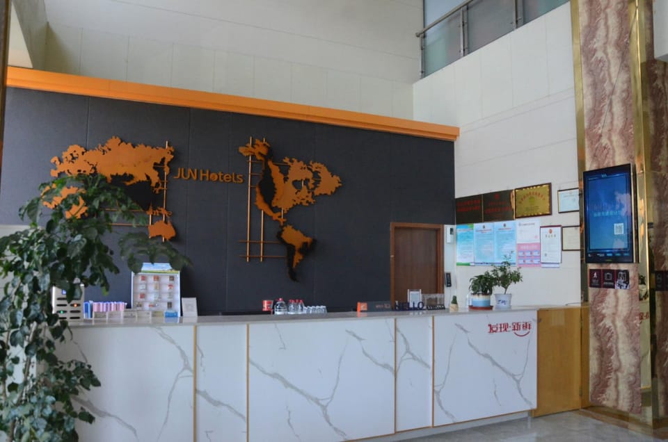 Jun Hotel Shandong Liaocheng Gaotang County Economic Development Zone Shifeng Tech Building Hotel in Shandong