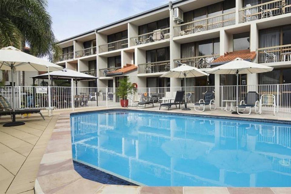 Burleigh Palms Holiday Apartments Apartment hotel in Burleigh Heads
