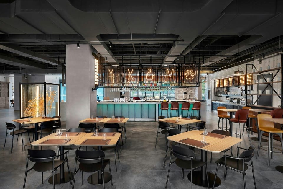 Moxy Shanghai Hongqiao NECC Hotel in Shanghai