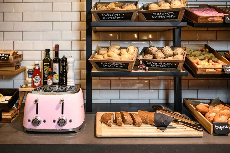 Moxy Stuttgart Feuerbach Hotel in Stuttgart