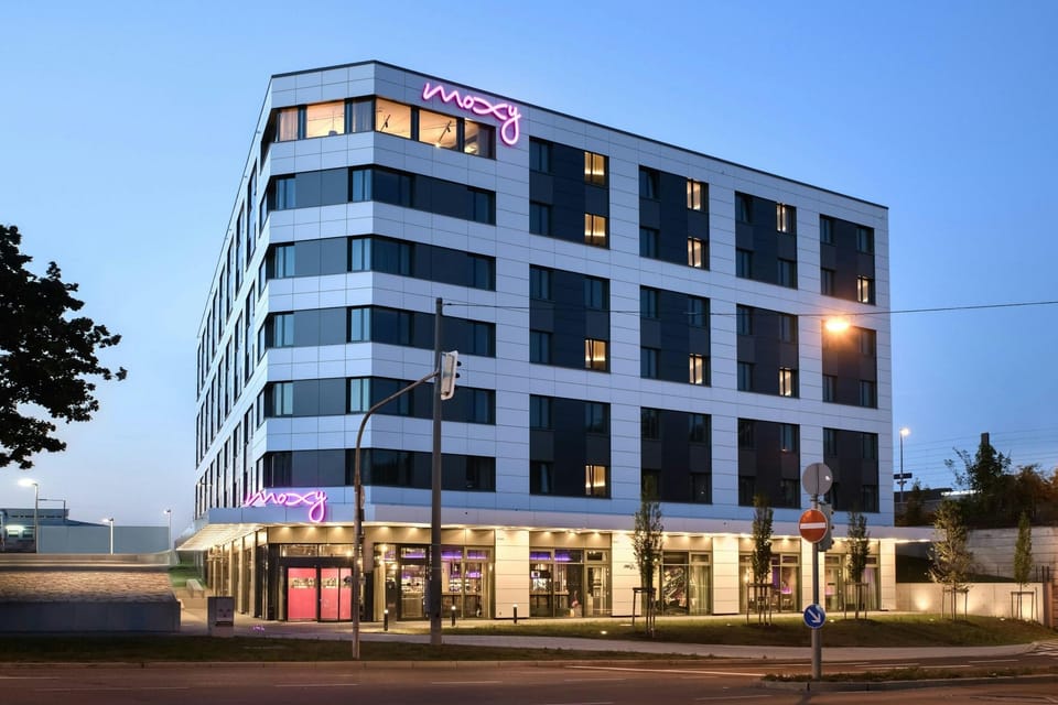 Moxy Stuttgart Feuerbach Hotel in Stuttgart