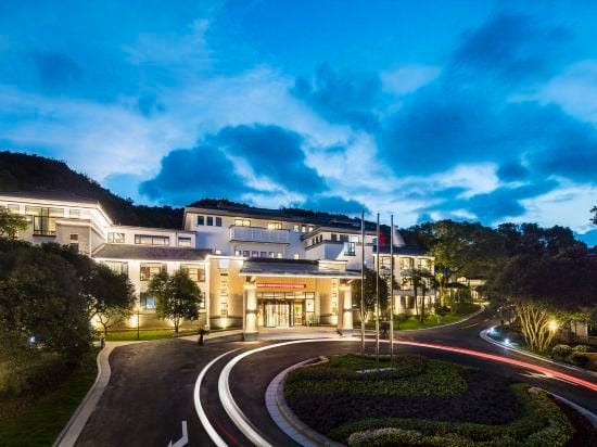 Sunday Sunny Resort Hotel in Hangzhou