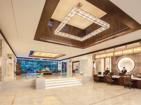 Sunday Sunny Resort Hotel in Hangzhou
