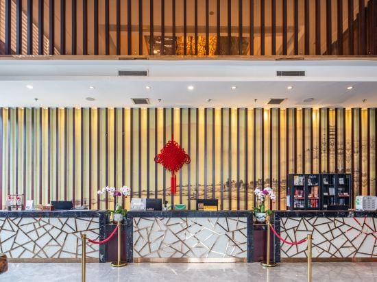 Scholars Hotel (Zhenjiang City Government Sports Exhibition Center) Hotel in Jiangsu