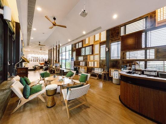 Nanjing Jiapuji Parent-child vacation  Hotel (Tangshan Hot Spring Garden Expo) Hotel in Nanjing