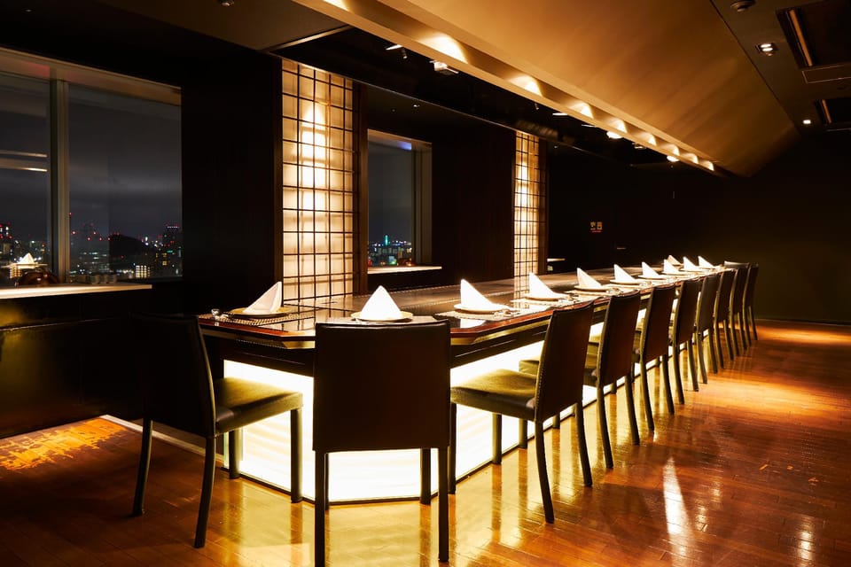 Art Hotel Osaka Baytower Hotel in Osaka