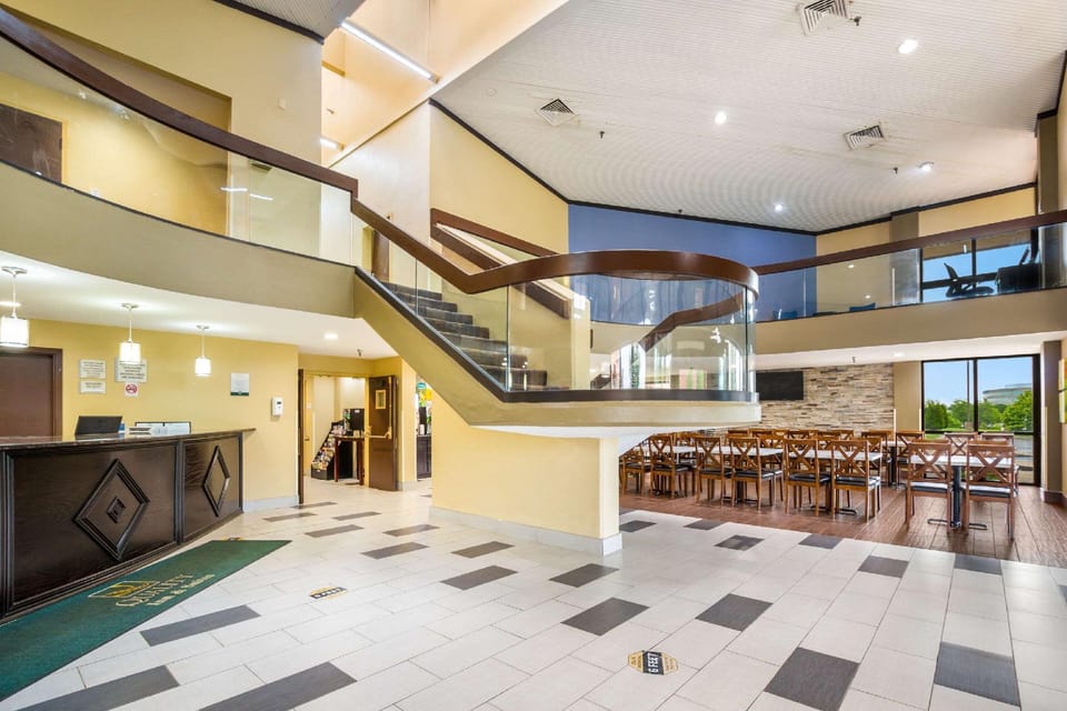 Quality Inn & Suites Florence - Cincinnati South Hotel in Florence