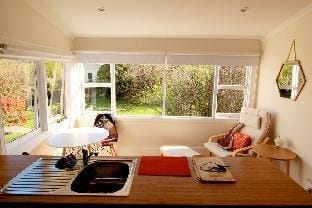 Mole Creek Guesthouse Hotel in Mole Creek