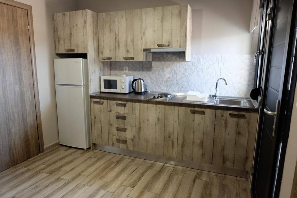 Paramithi Luxury Apartments Hotel in Nikiti