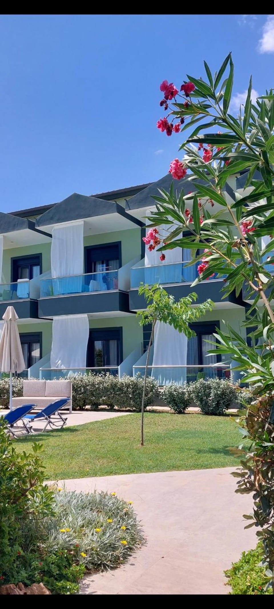 Paramithi Luxury Apartments Hotel in Nikiti