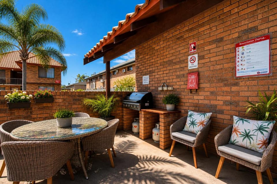 Royal Palms Motor Inn Motel in Coffs Harbour