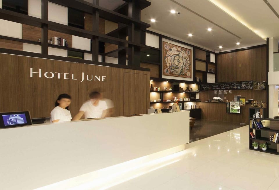 CHECK inn Taipei Neihu Hotel in Taipei City