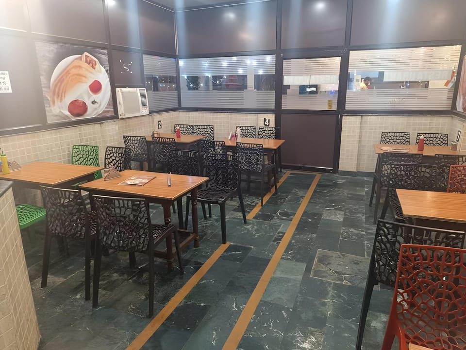 HOTEL SIDHARTHA (600 meters from Taj Mahal) Hotel in Agra