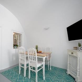 Pegasus Villa Hotel in Oia
