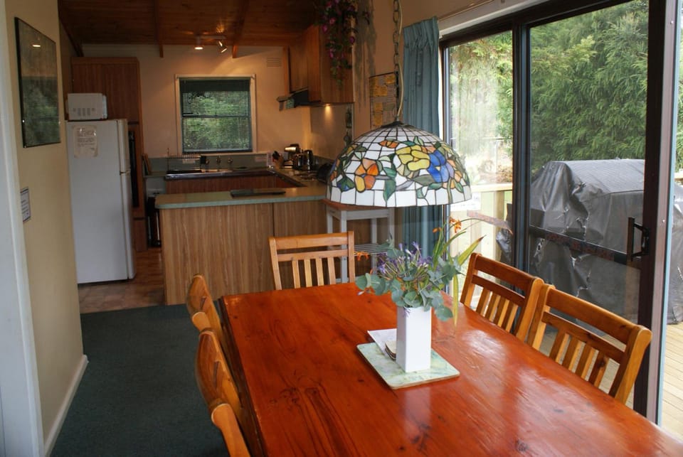 AAA Granary Accommodation The Last Resort Resort in Tasmania