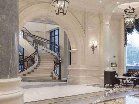 Wellington Hotel Hotel in China
