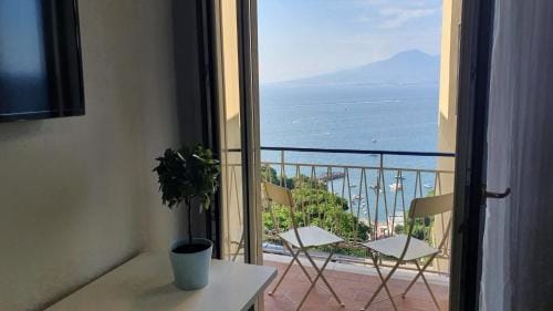 Filangieri 23 - Luxury B&B - Sorrento Coast Hotel in Vico Equense