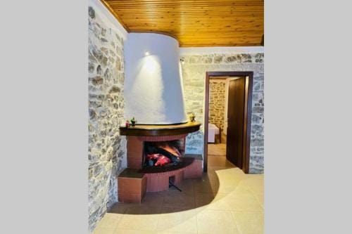 BUJTINA CAKULI, Rehove - ERSEKE Hotel in North Macedonia