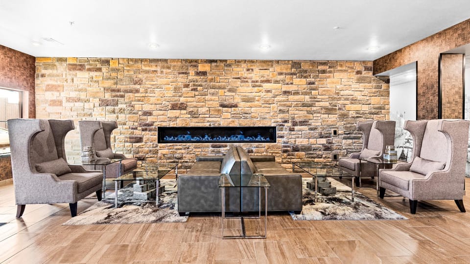 Cobblestone Hotel & Suites - Superior/Duluth Hotel in Superior