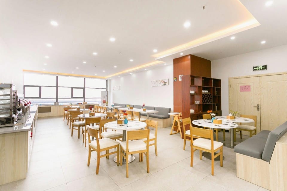 Mingcheng Hotel (Kunshan Wanda Plaza) Hotel in Shanghai