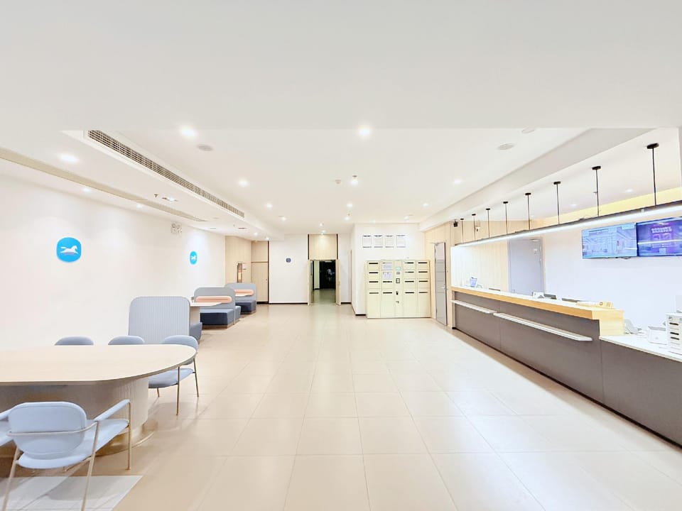Mingcheng Hotel (Kunshan Wanda Plaza) Hotel in Shanghai