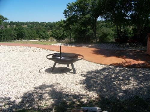 Breezy Hills Cottages - Moonlight Cottage Hotel in Rio Grande
