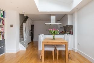 The Jericho Retreat - Bright & Spacious 4BDR Home Hotel in Oxford