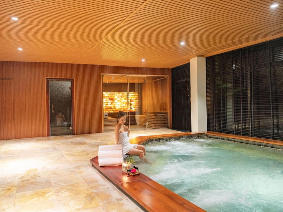 Serena Kim Boi Resort - Hoa Binh Resort in Laos