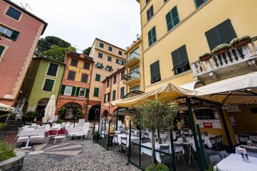 LA STANZA IN PIAZZETTA Hotel in Santa Margherita Ligure