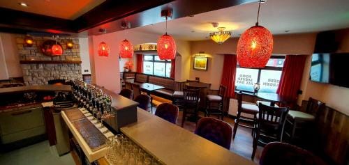 The Leitrim Inn and Blueway Lodge Hotel in Leitrim, Co. Leitrim, Ireland