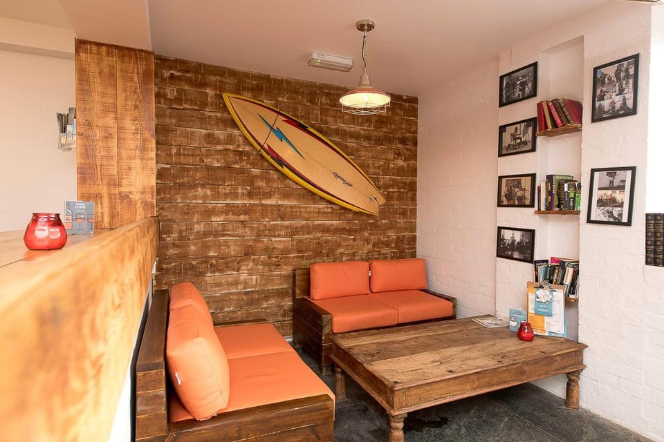 Hostel YHA Treyarnon Bay Hostel in England