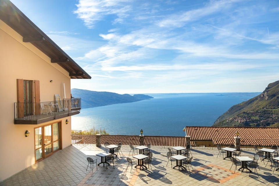 Hotel Residence Panorama La Forca, GTSGroup Apartment hotel in Tignale