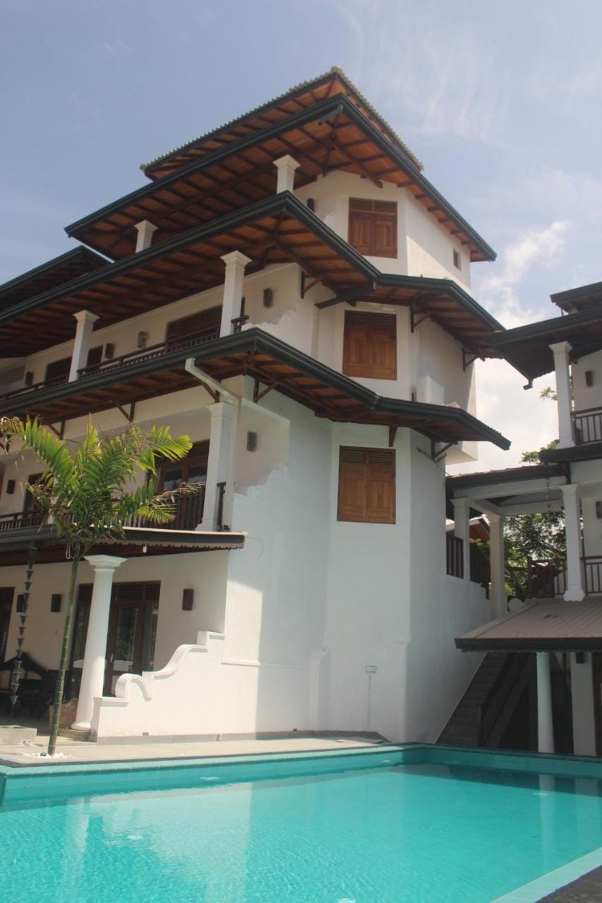 Malee Villa (Beach Inns Holiday Resort) Hotel in Southern Province