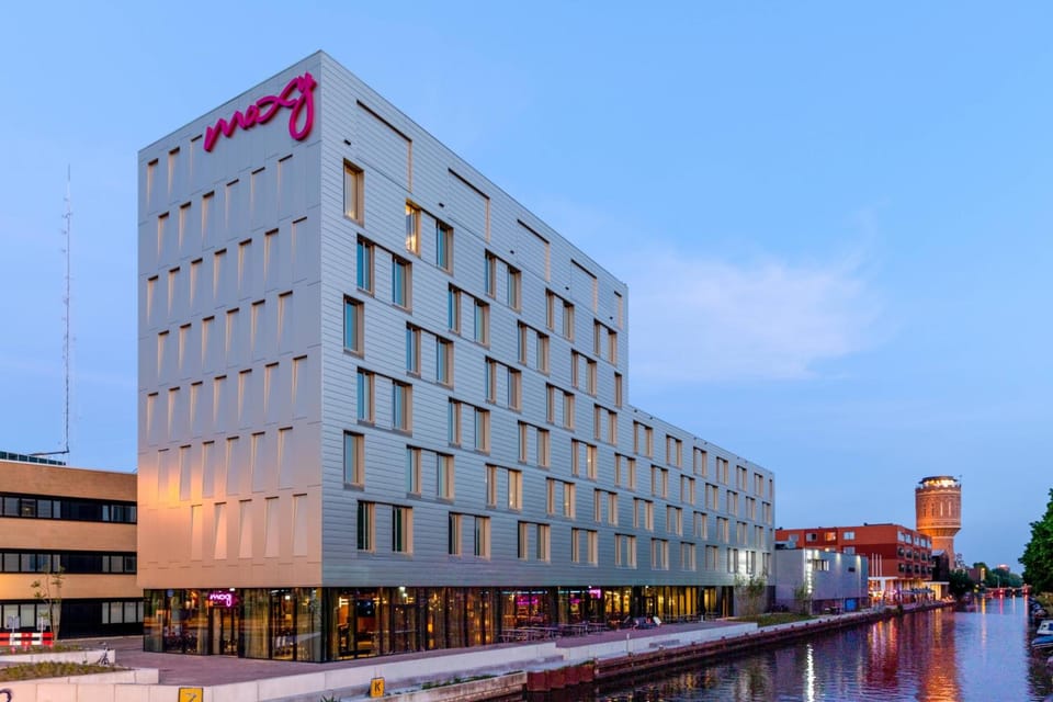 Moxy Utrecht Hotel in Utrecht