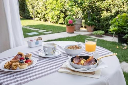 Charming Sirmione Hotel in Sirmione