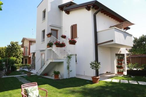 Charming Sirmione Hotel in Sirmione
