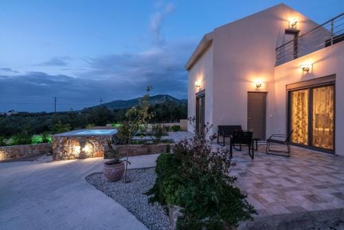 Pink Sand Villas Hotel in Crete