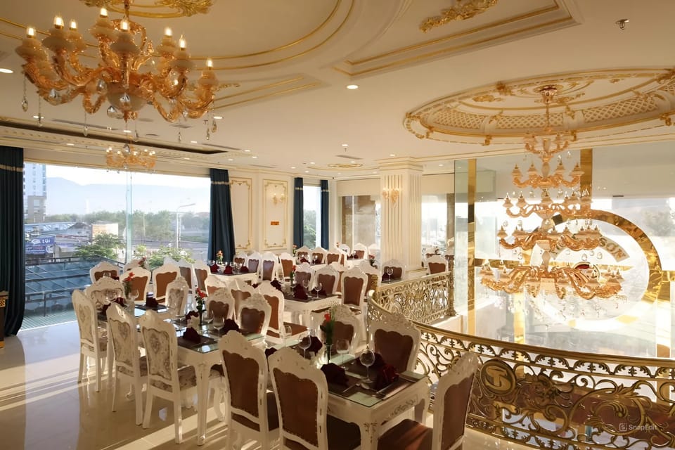 Tuyet Son Hotel Hotel in Da Nang